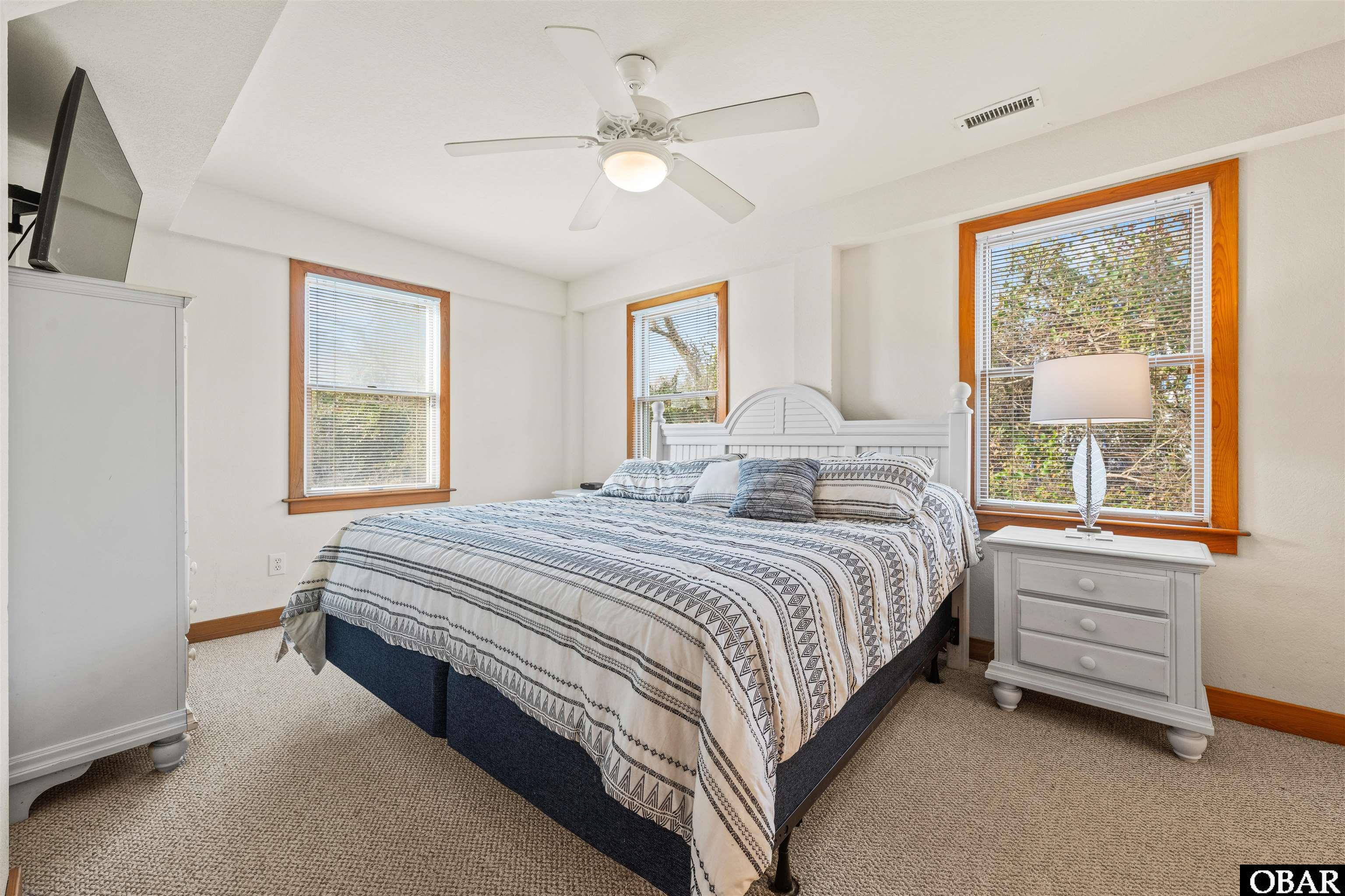 1082 Lighthouse Drive 