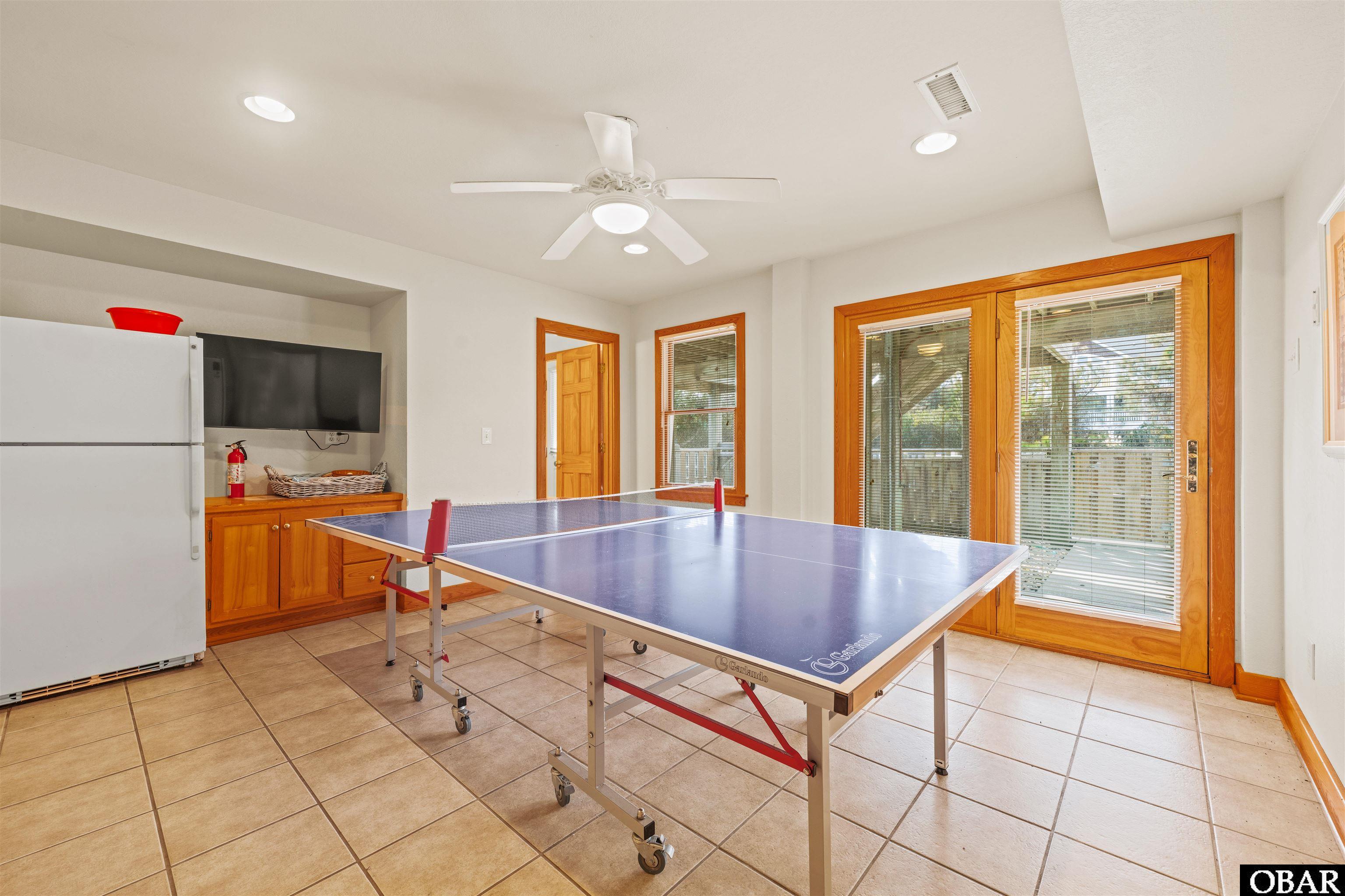 1082 Lighthouse Drive 