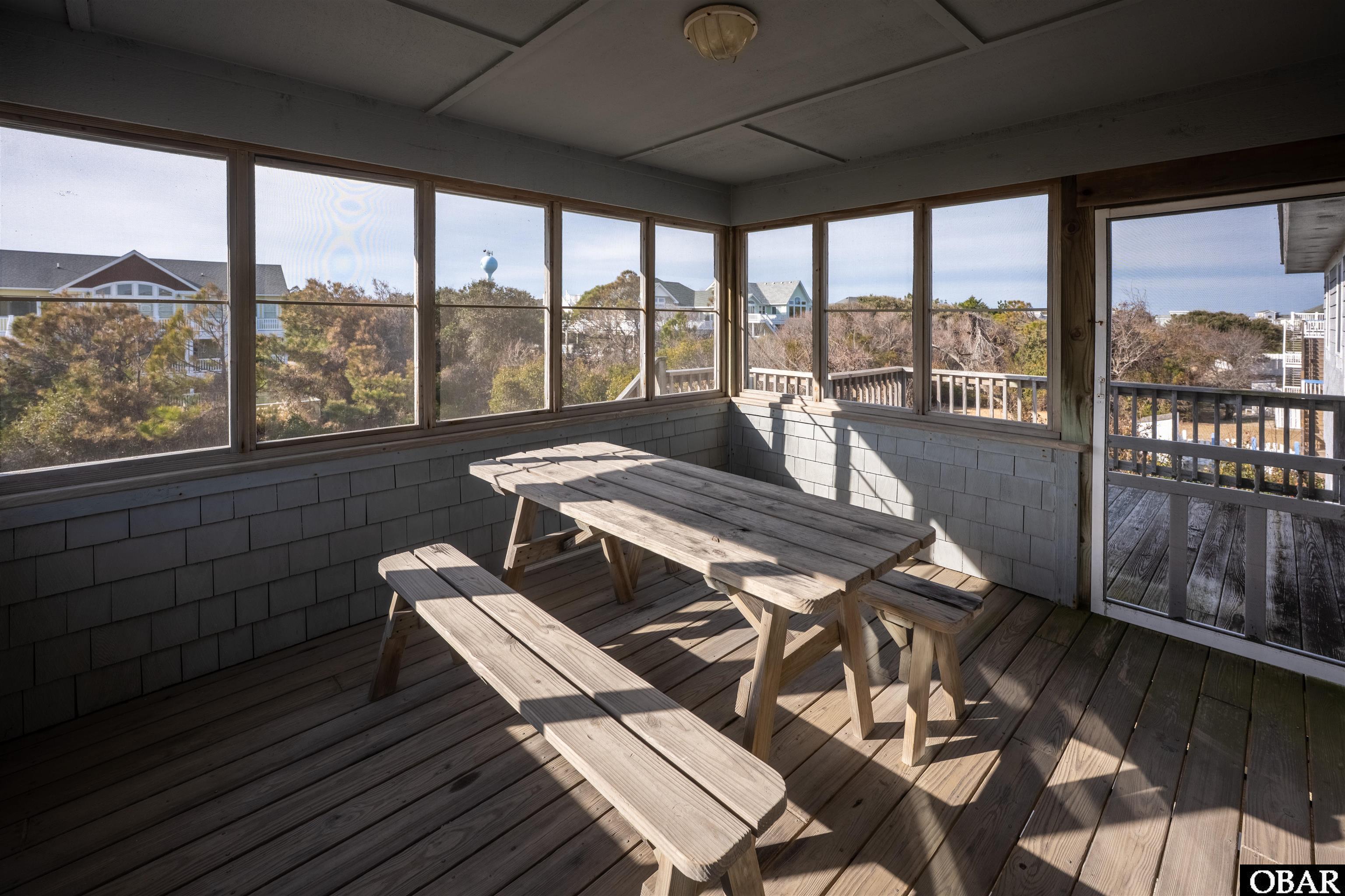 1082 Lighthouse Drive 