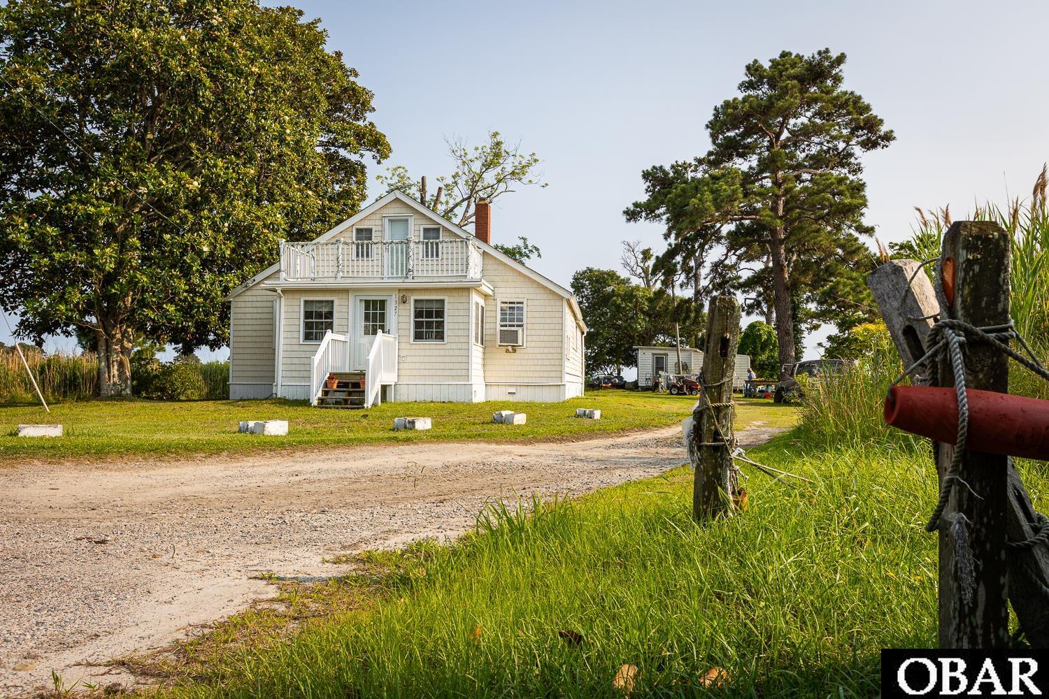 1327 Kitty Hawk Road 