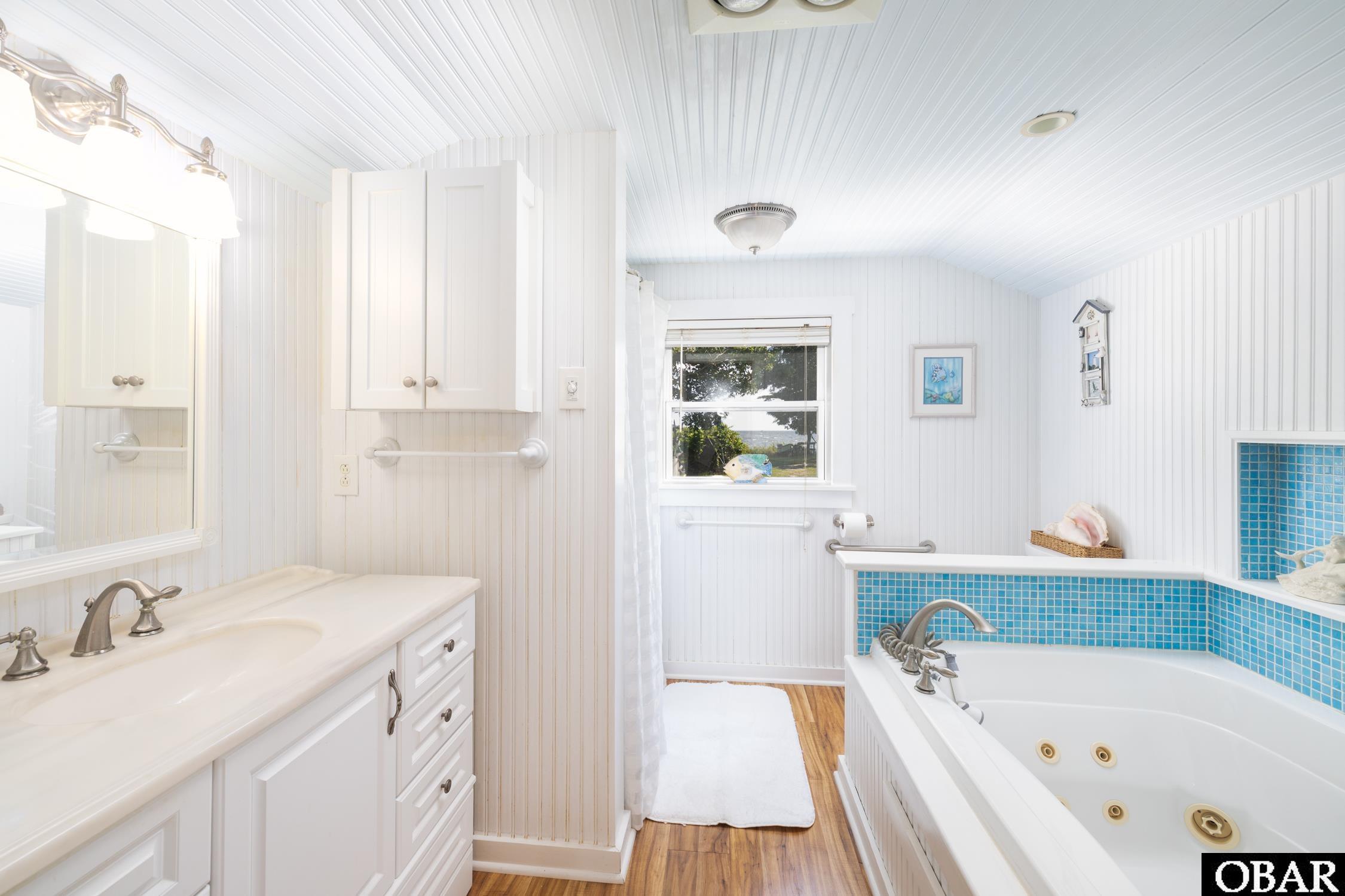1327 Kitty Hawk Road 