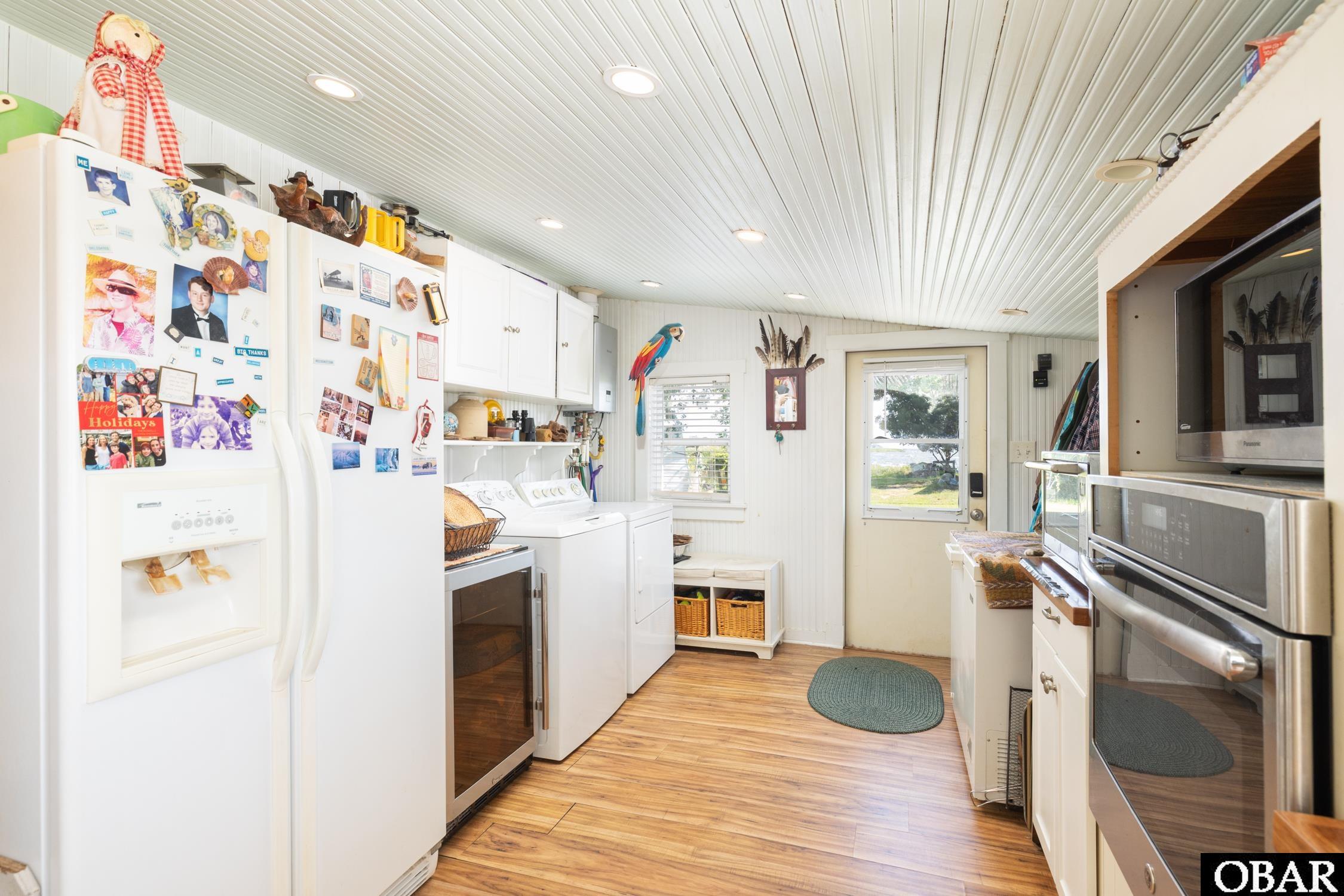 1327 Kitty Hawk Road 