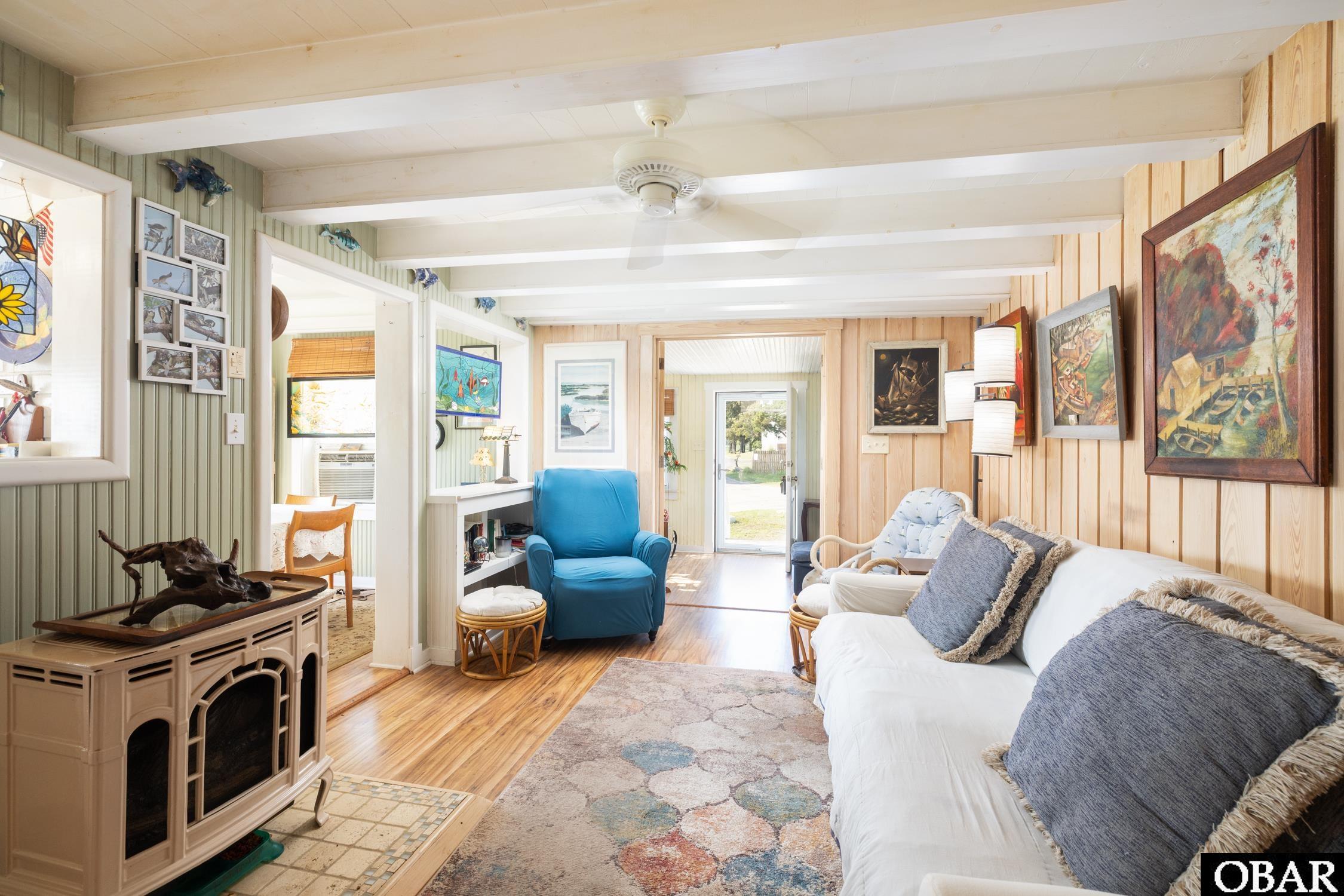 1327 Kitty Hawk Road 