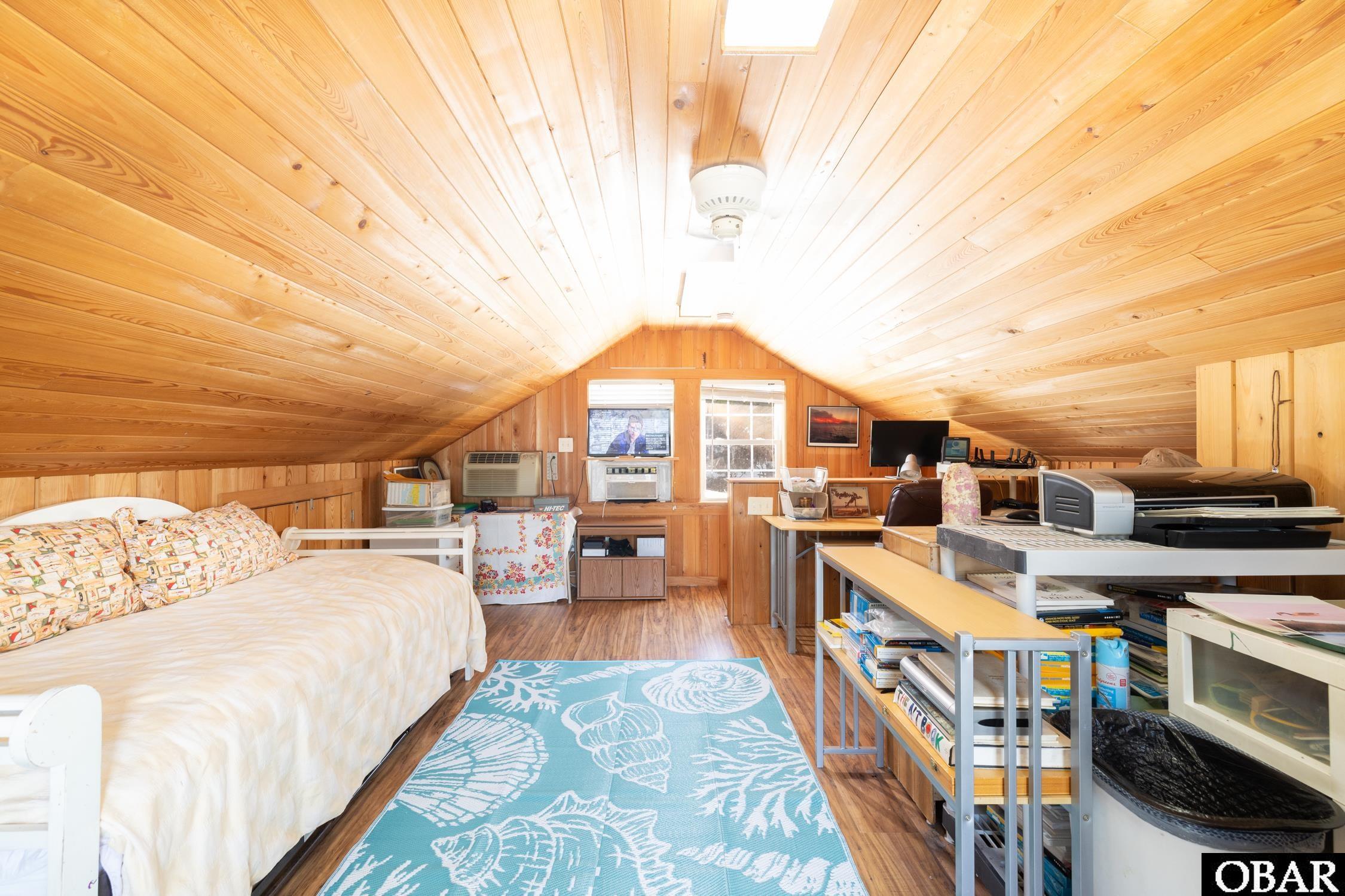 1327 Kitty Hawk Road 