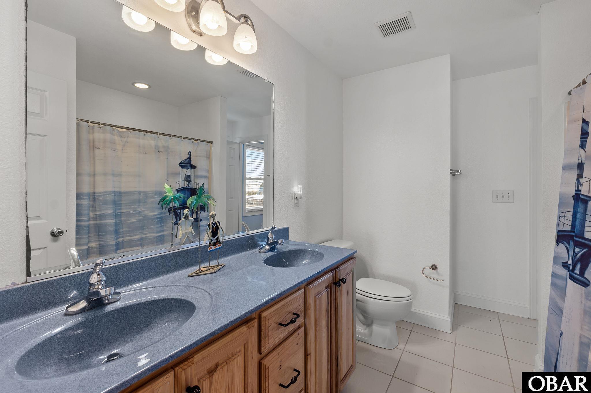 4406 Virginia Dare Trail 