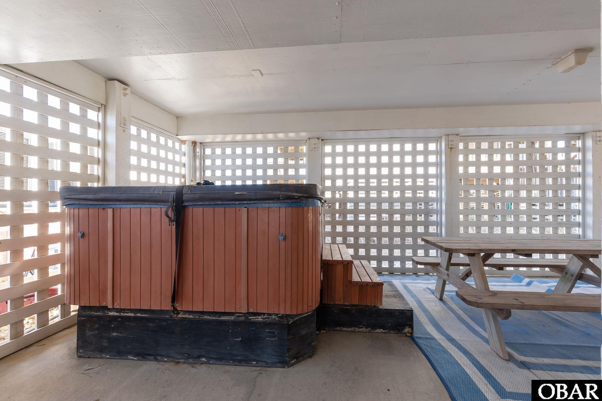 4406 Virginia Dare Trail 