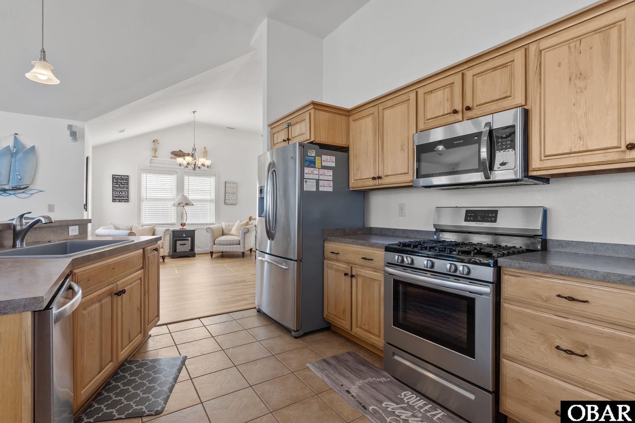 4406 Virginia Dare Trail 