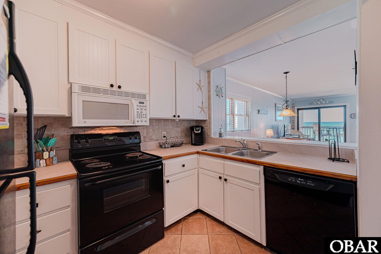 1633 Virginia Dare Trail 