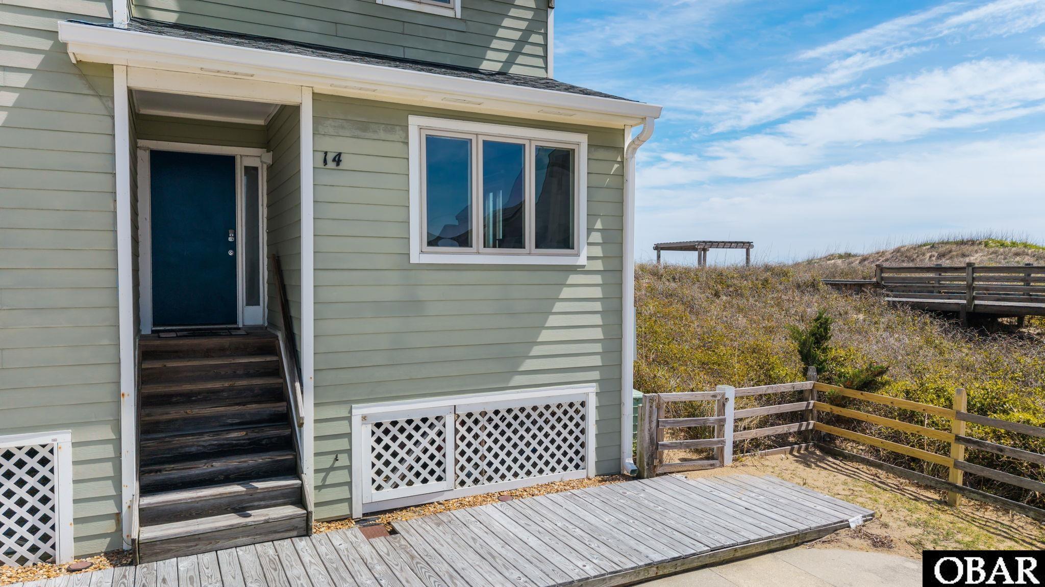 2035 Virginia Dare Trail 