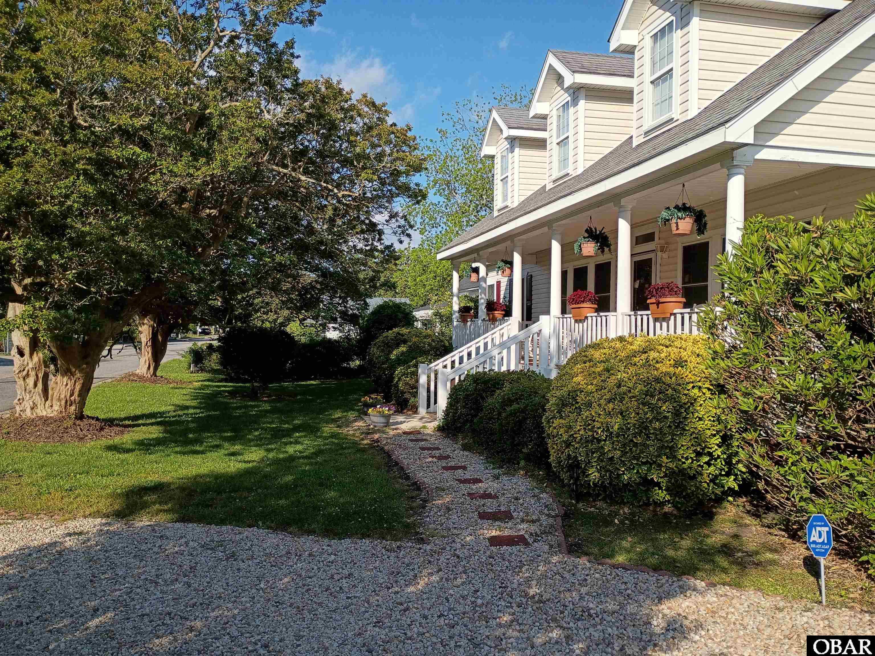 511 Sir Walter Raleigh Street 