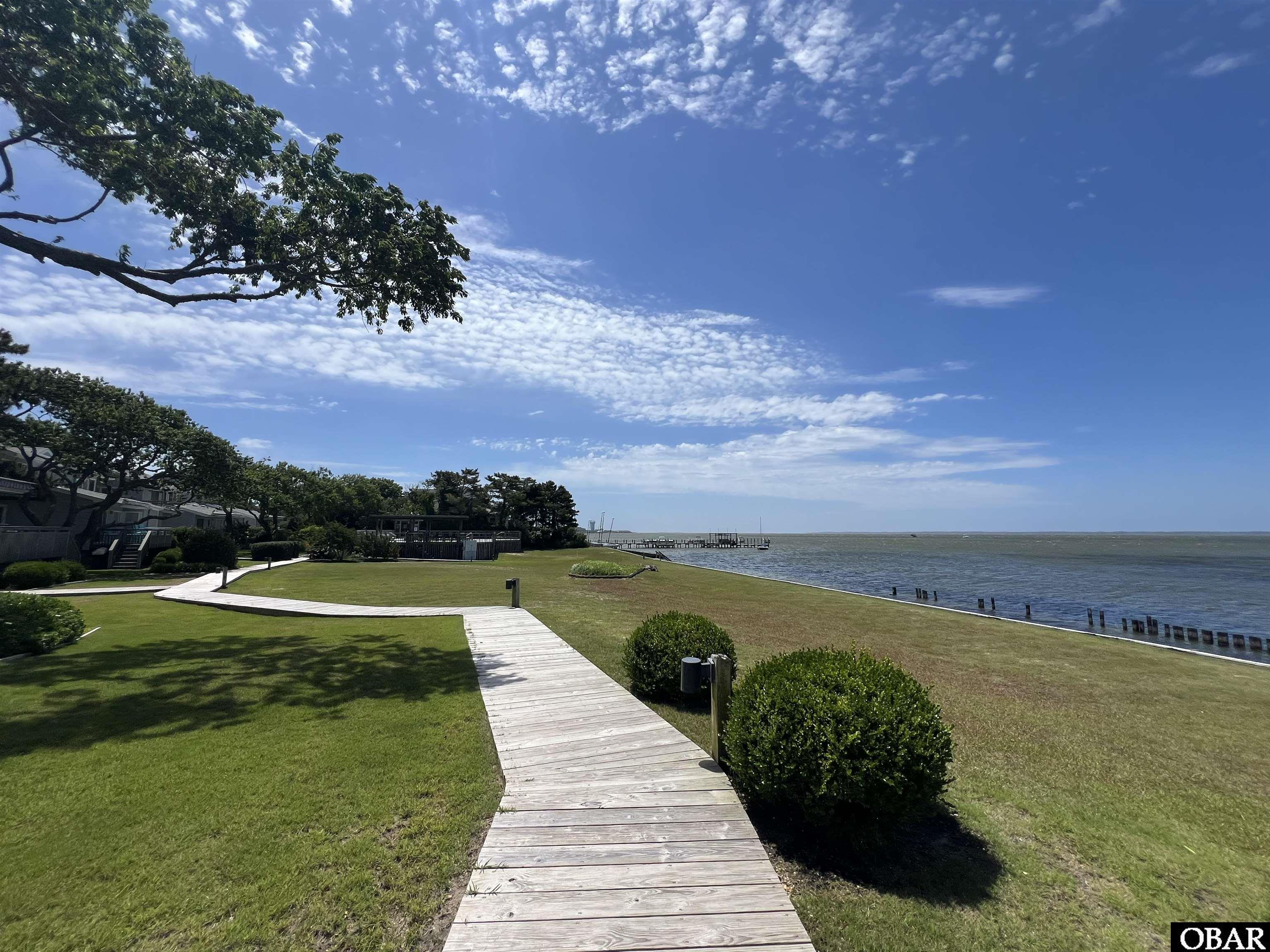 1318 Duck Road 