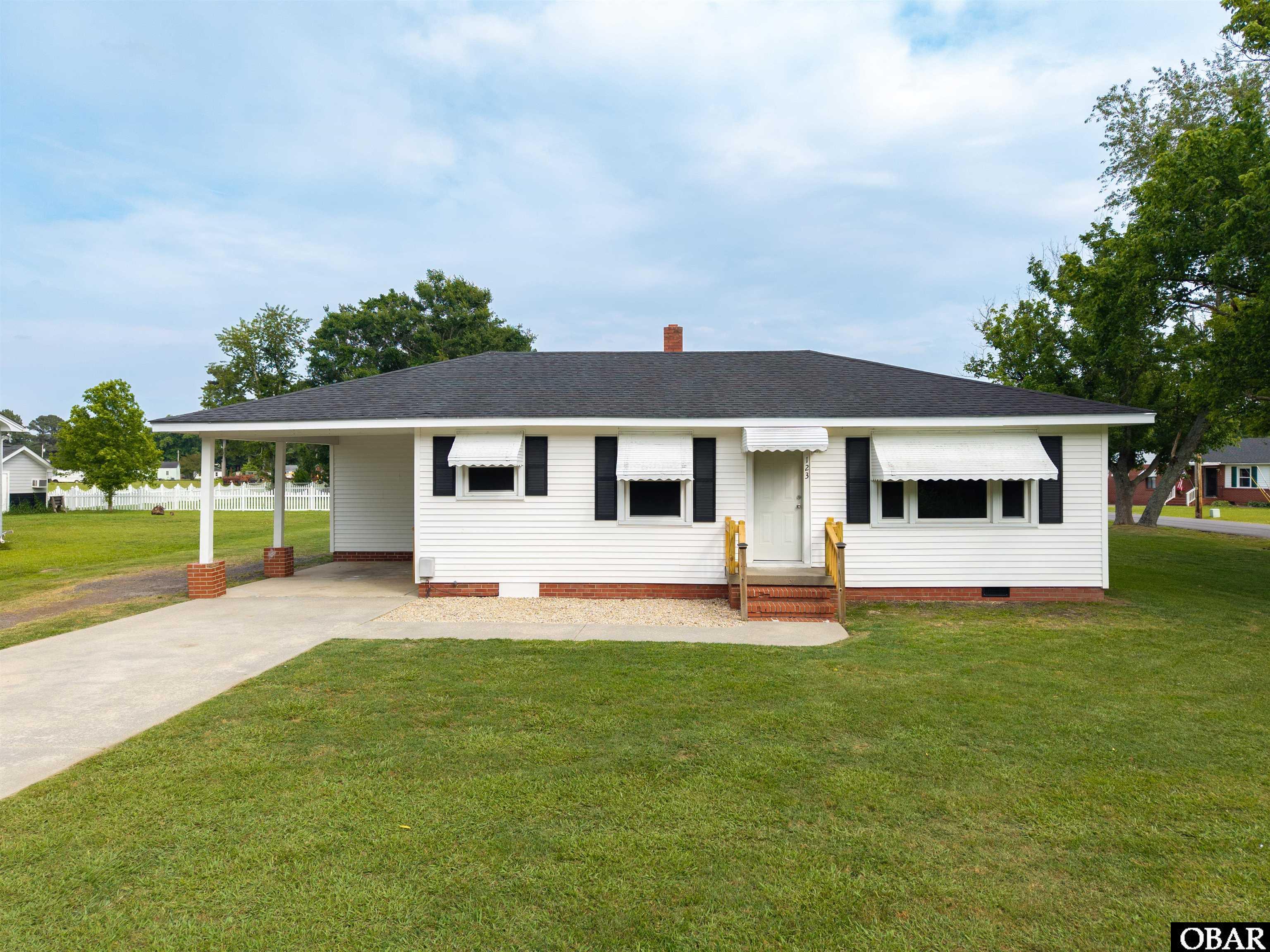 123 Ferry Road 