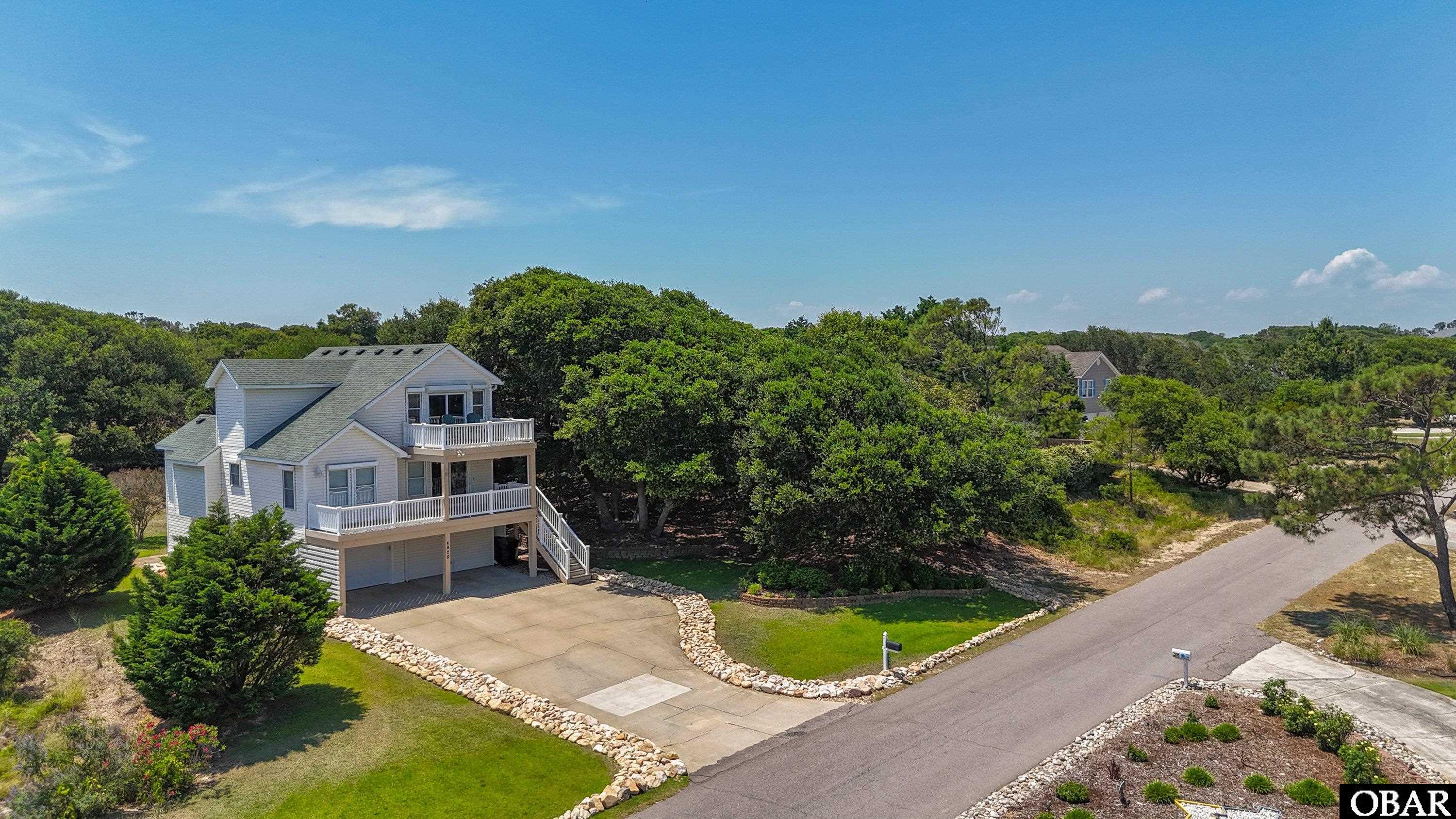 4928 Lunar Drive 