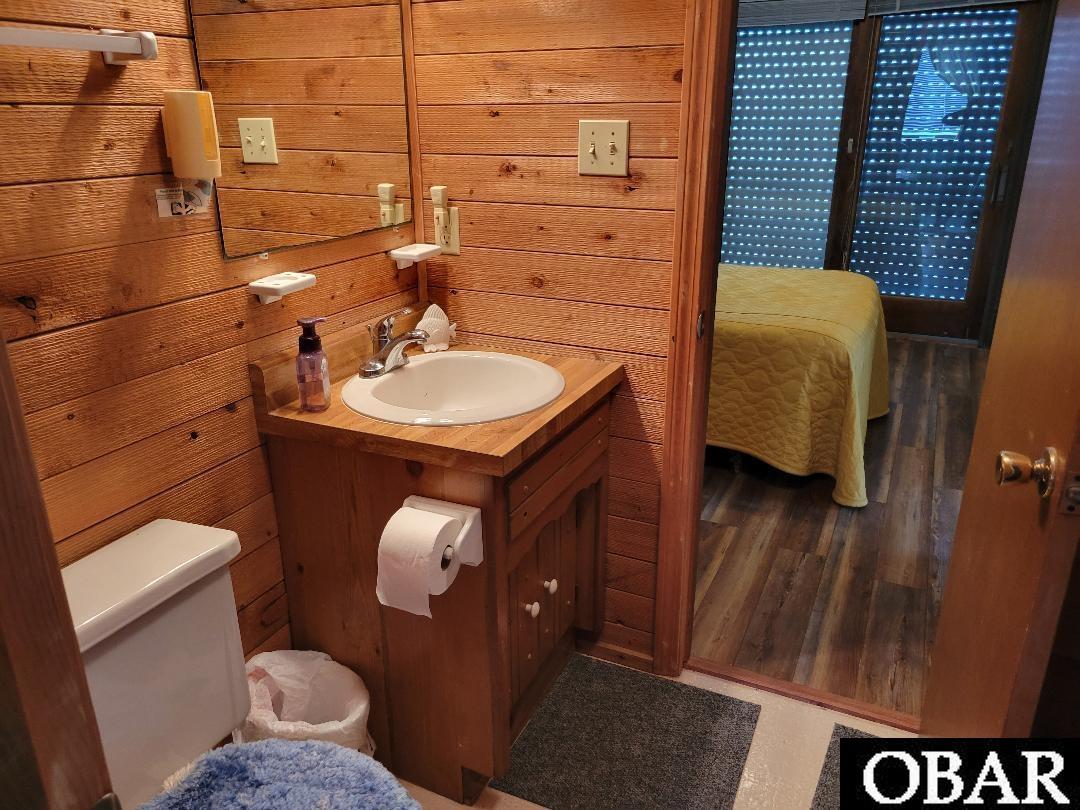 3710 Virginia Dare Trail 