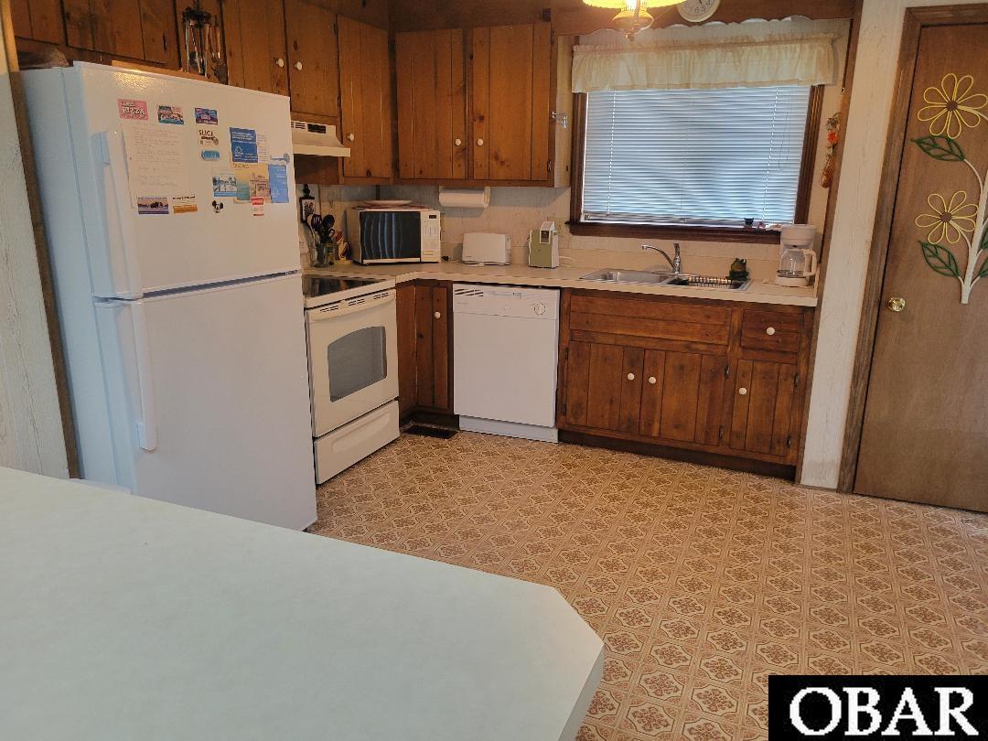 3710 Virginia Dare Trail 