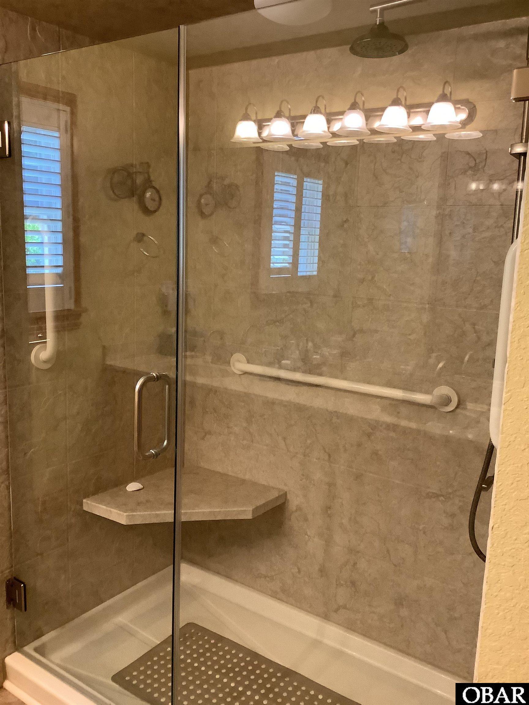 133361 | Photo 18