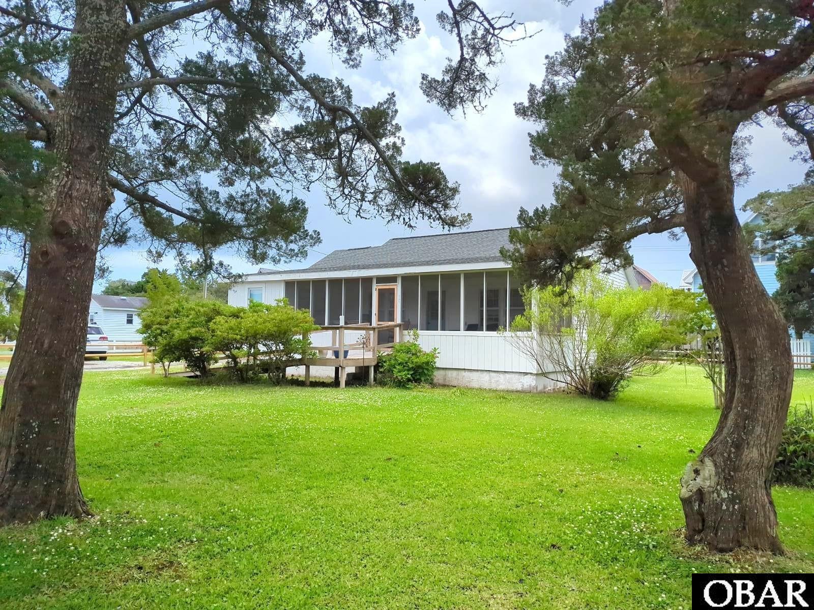 690-2A Irvin Garrish Highway, Ocracoke Photo