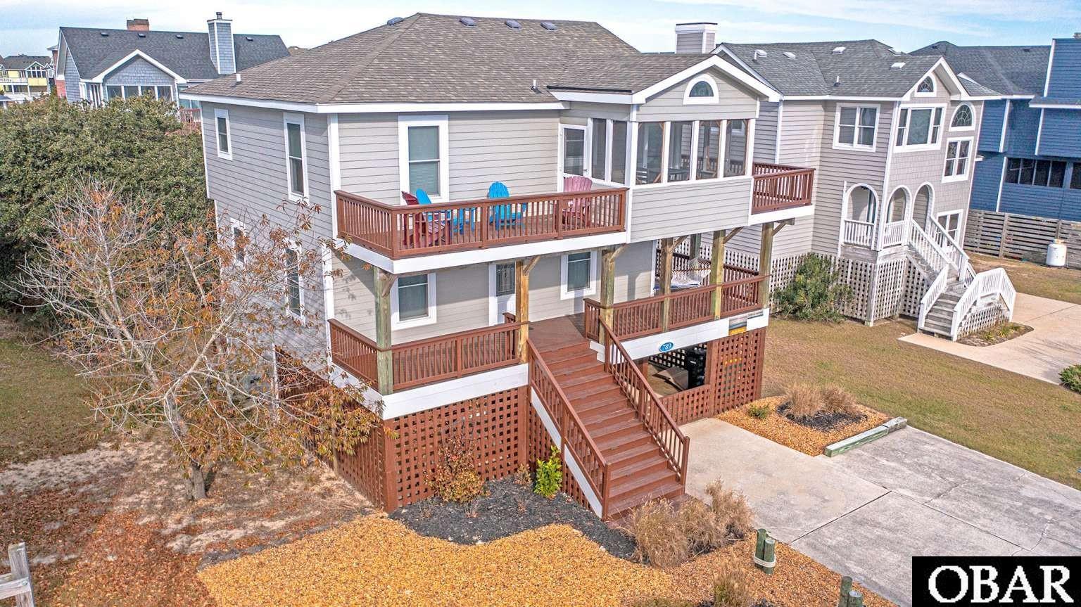 789 Kings Grant Drive, Corolla Photo