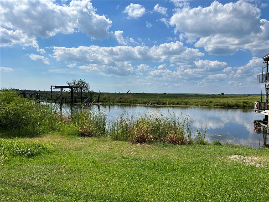 4685 PONTCHARTRAIN Drive, Slidell, LA 70458