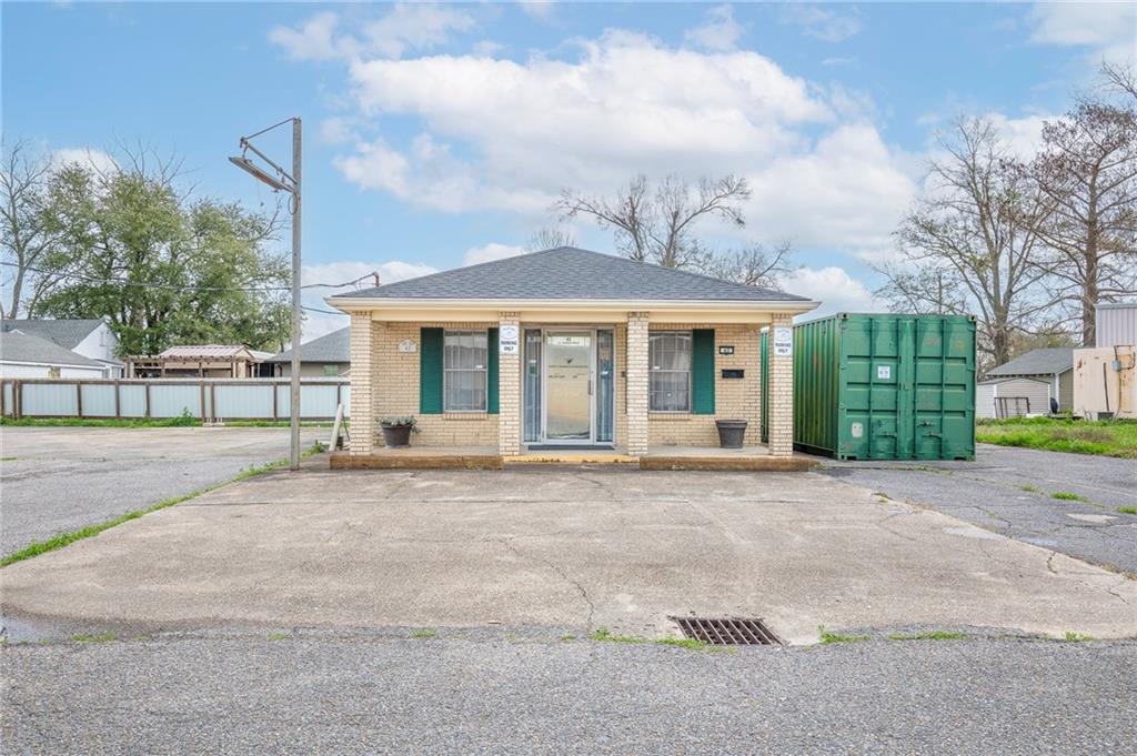 42 ST. CHARLES Street, Norco, LA 70079