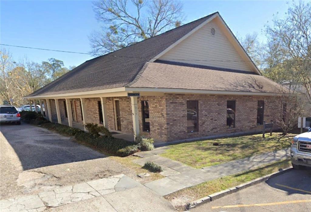 216 N COLUMBIA Street, C, Covington, LA 70433