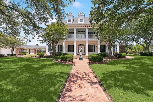 288 DORAL Lane, Laplace, LA 70068