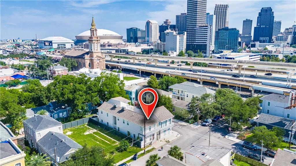 1201 BARONNE Street, New Orleans, LA 70113