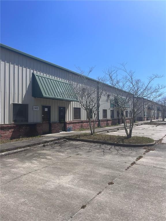 136-146 KINGSPOINT Boulevard, Slidell, LA 70461