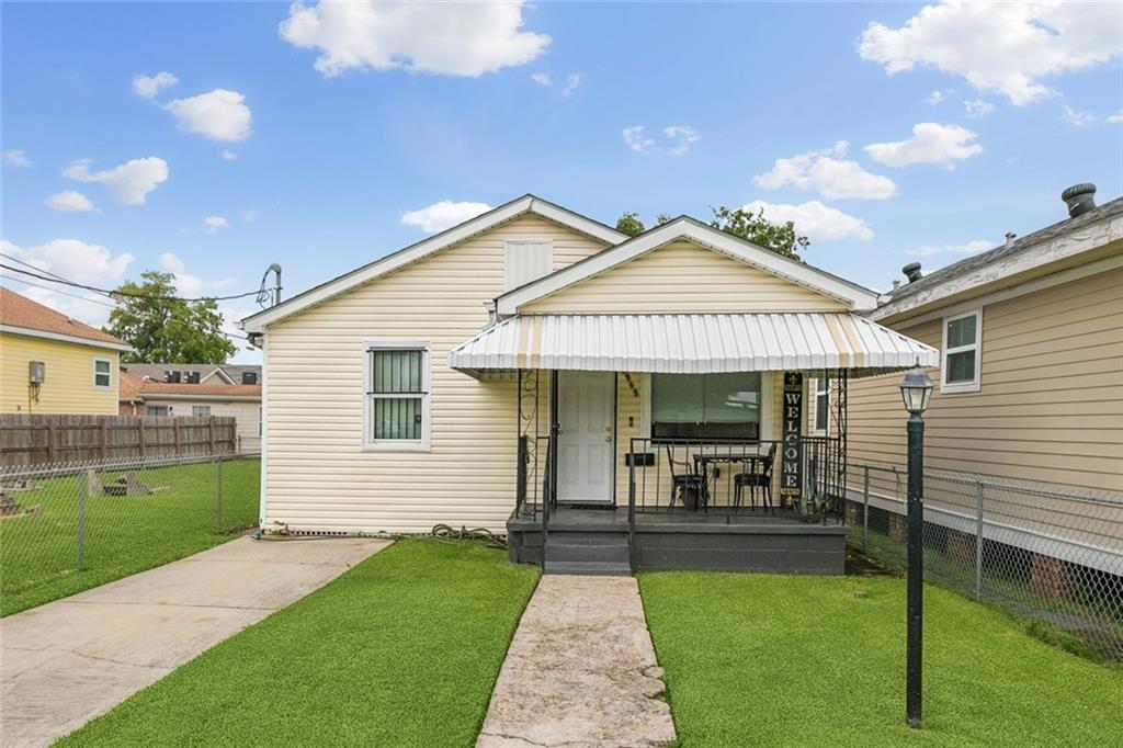 1367 SERE Street, New Orleans, LA 70122