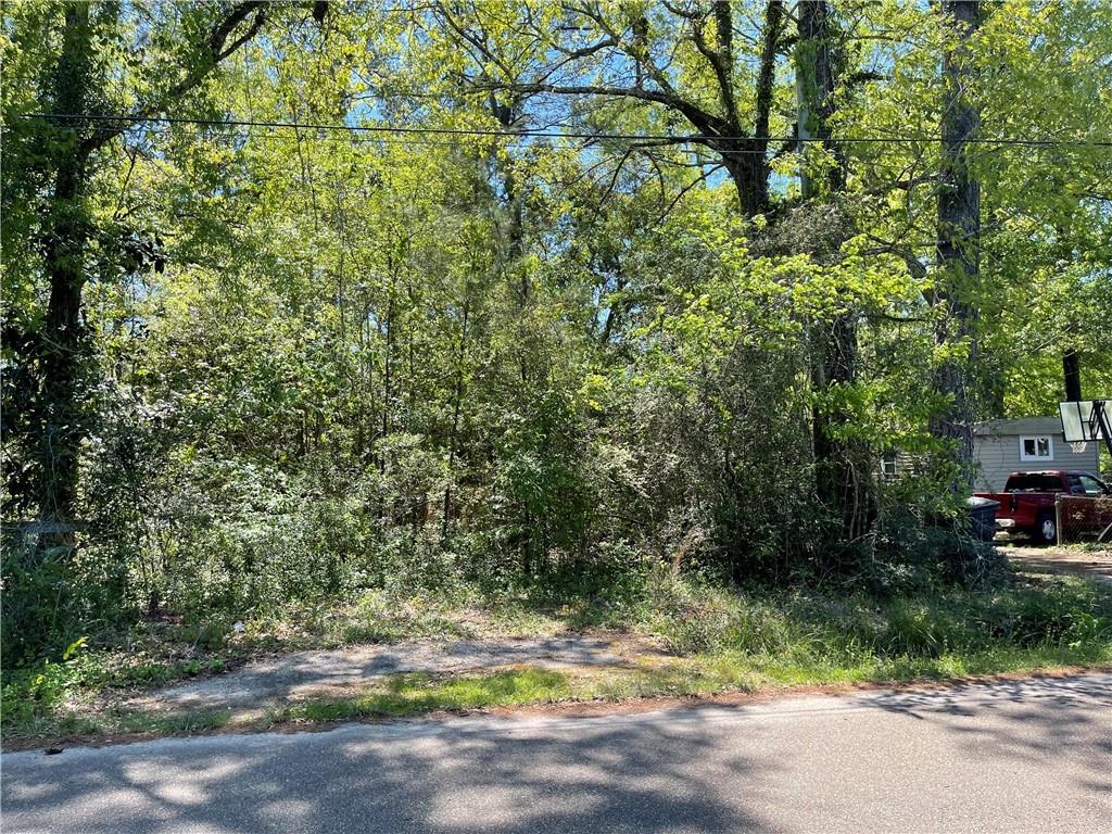 25666 & 1/2 W BEECH Street, Lacombe, LA 70445