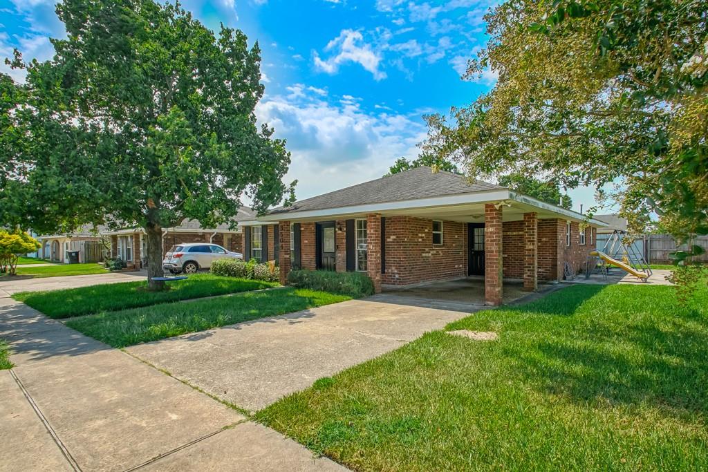 Homes for sale in Chalmette, LA | 3504 Veronica Dr, Chalmette, LA 70043 | MLS# NO2518538