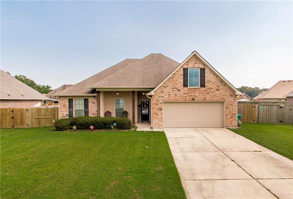 847 WHITE PINE Drive, Ponchatoula, LA 70454