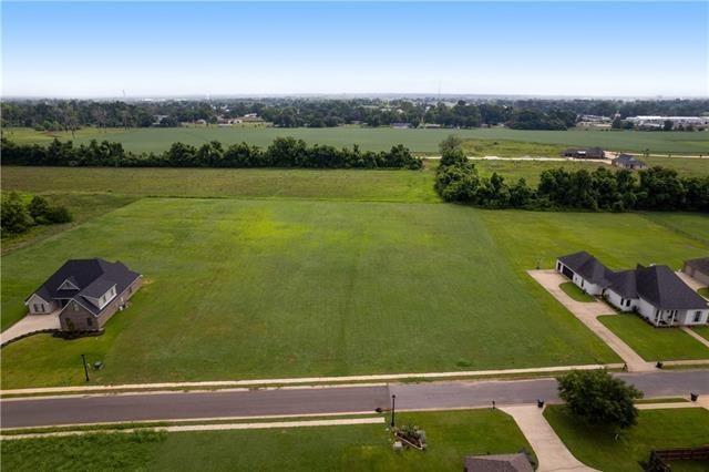 1320 BONAIRE Trace, Alexandria, LA 71303