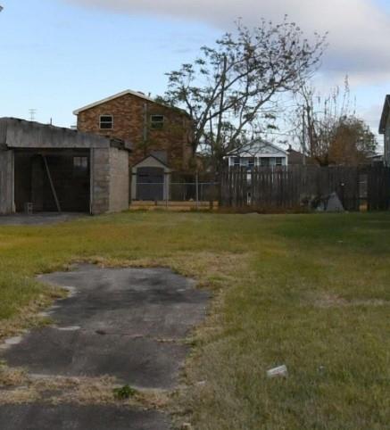 2511 PIETY Street, New Orleans, LA 70117