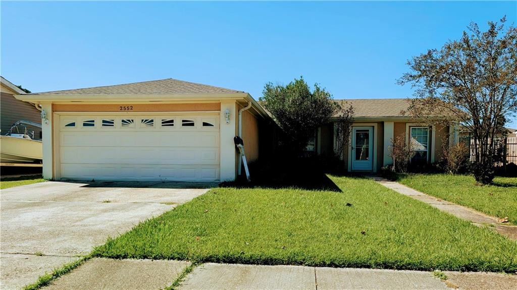 2552 E CATAWBA Drive, Harvey, LA 70058