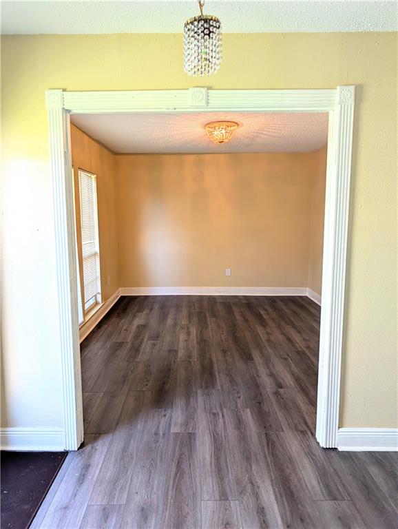 2552 E CATAWBA Drive, Harvey, LA 70058