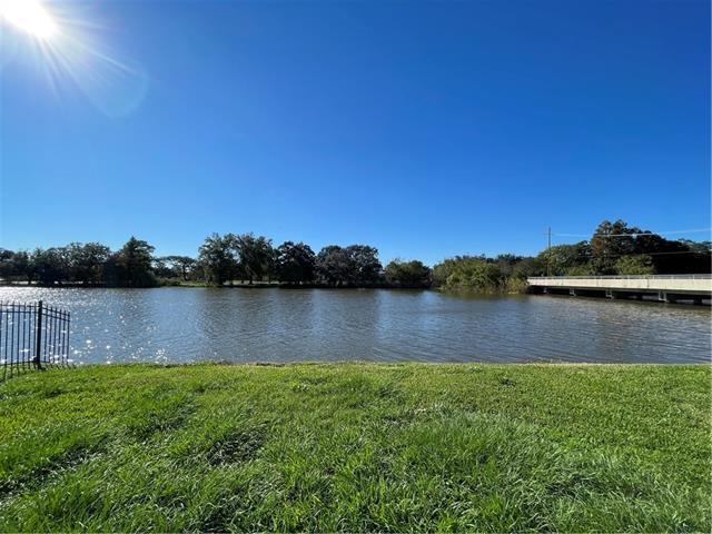 4148 DAVEY Street, New Orleans, LA 70122