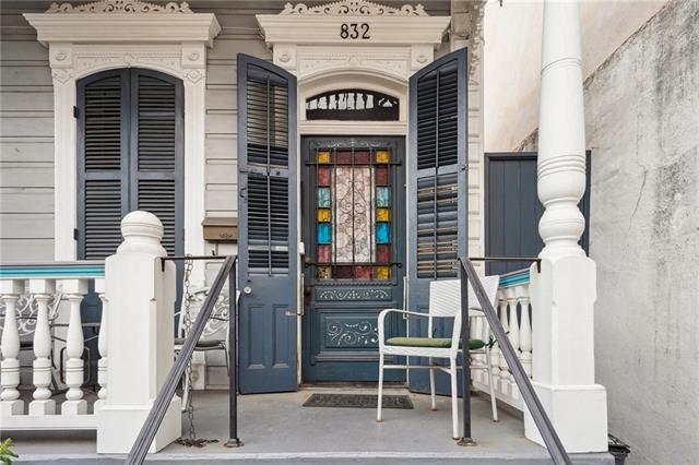 830 ST PETER Street, New Orleans, LA 70116