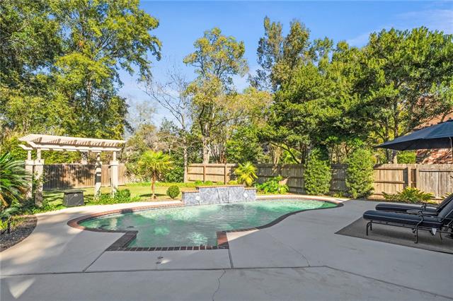 8095 WINNERS Circle, Mandeville, LA 70448