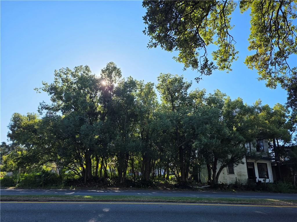 2610 GENTILLY Boulevard, New Orleans, LA 70122