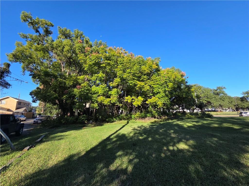 2610 GENTILLY Boulevard, New Orleans, LA 70122