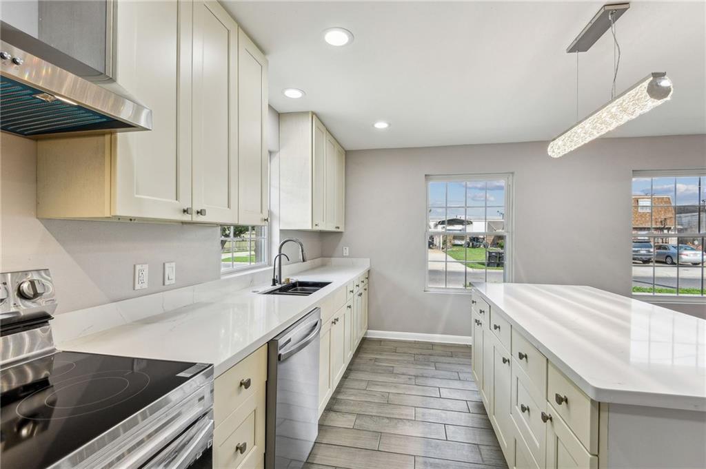 Homes for sale in Chalmette, LA | 3213 Buffon Street, Chalmette, LA 70043 | MLS# NO2531005