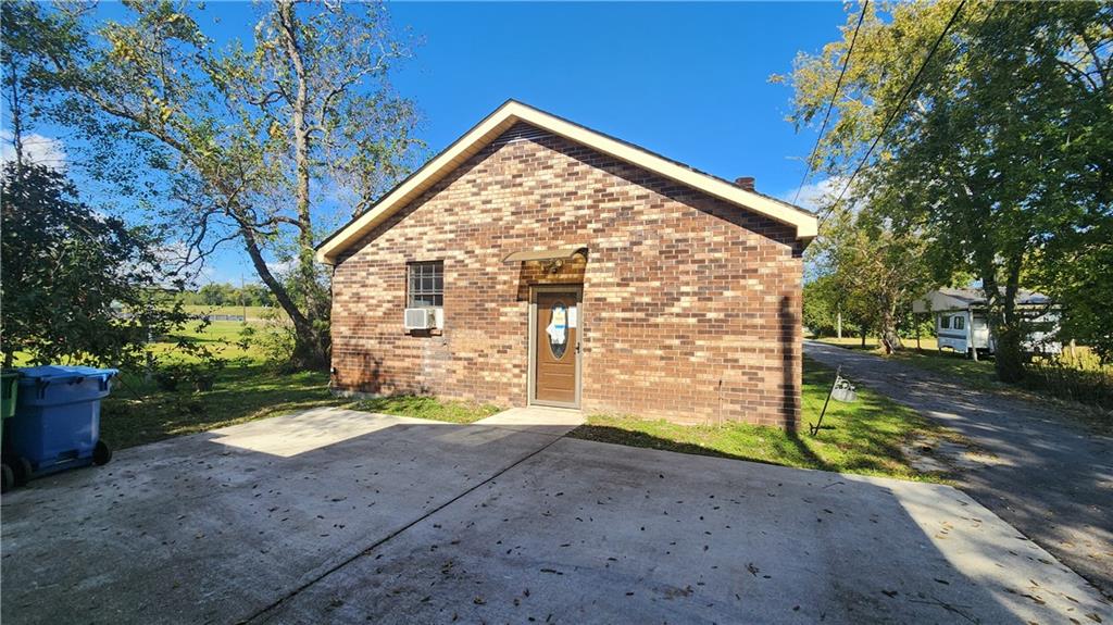 144 PALMER Lane, Ama, LA 70031