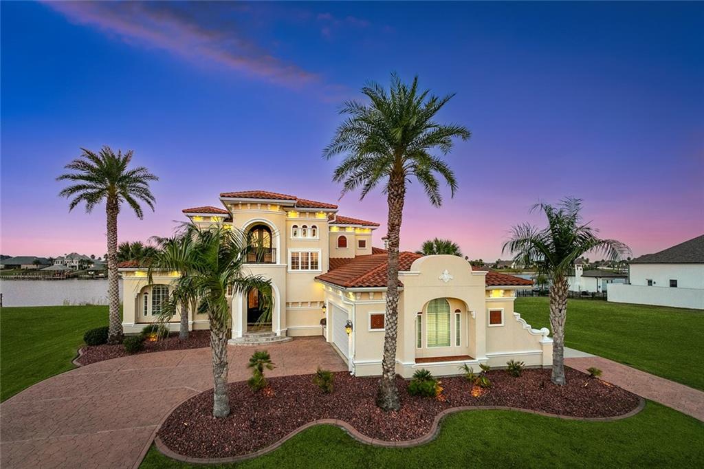 1113 LAKESHORE Boulevard, Slidell, LA 70461