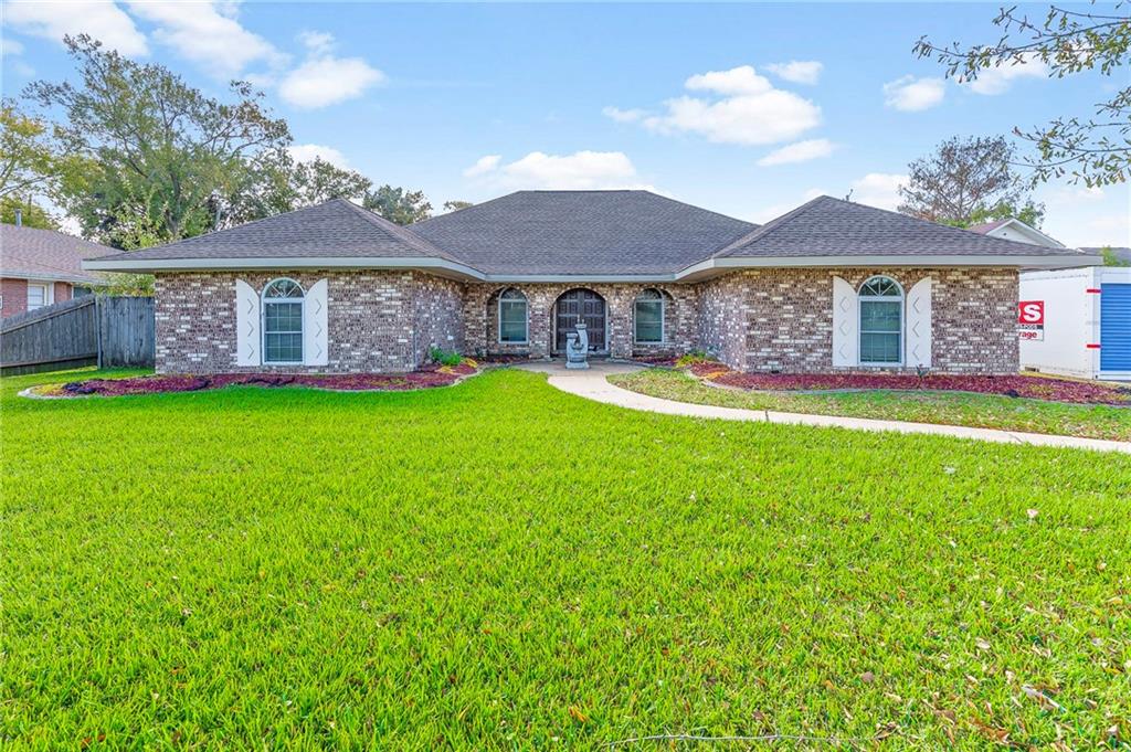 2014 ORMOND BOULEVARD, Destrehan, LA 70047