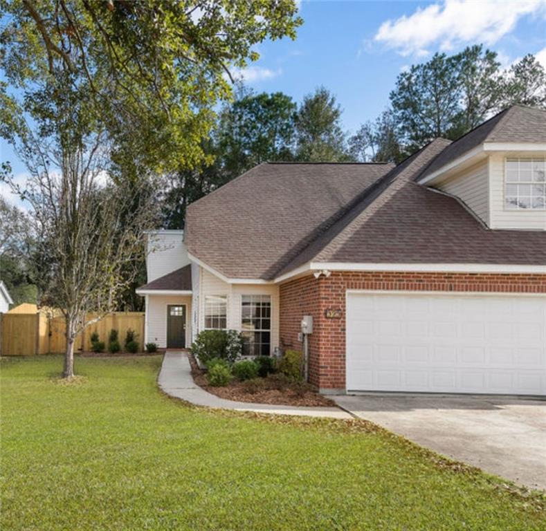 Homes for sale in Mandeville, LA | 929 Rapatel Street, Mandeville, LA 70448 | MLS# NO2532346