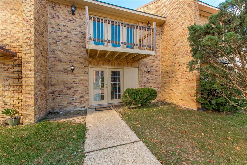 305 ORMOND MEADOWS Drive, B, Destrehan, LA 70047