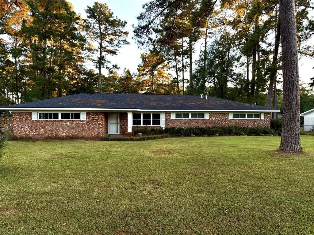 Homes for sale in Pineville, LA | 128 Anna Lane, Pineville, LA 71360 | MLS# CN2526344