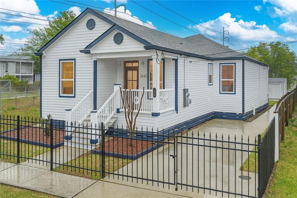 3410 LOWERLINE Street, New Orleans, LA 70125