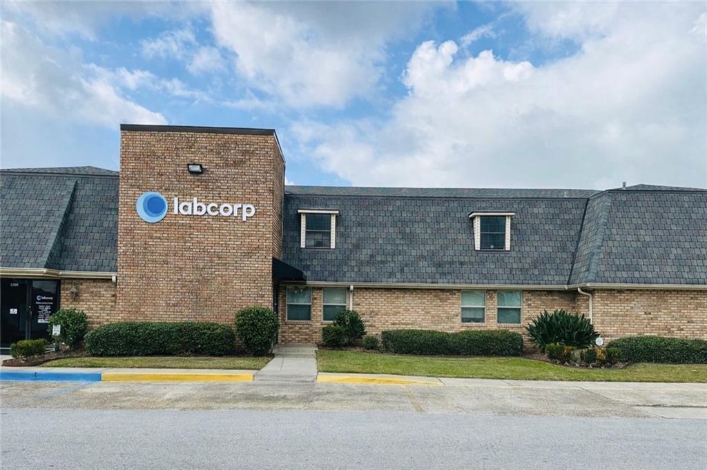 1200 AVENUE G, 202, Marrero, LA 70072